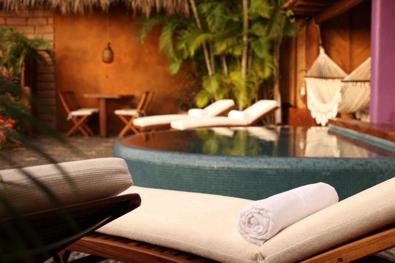 Amuleto Hotel Ixtapa  Buitenkant foto