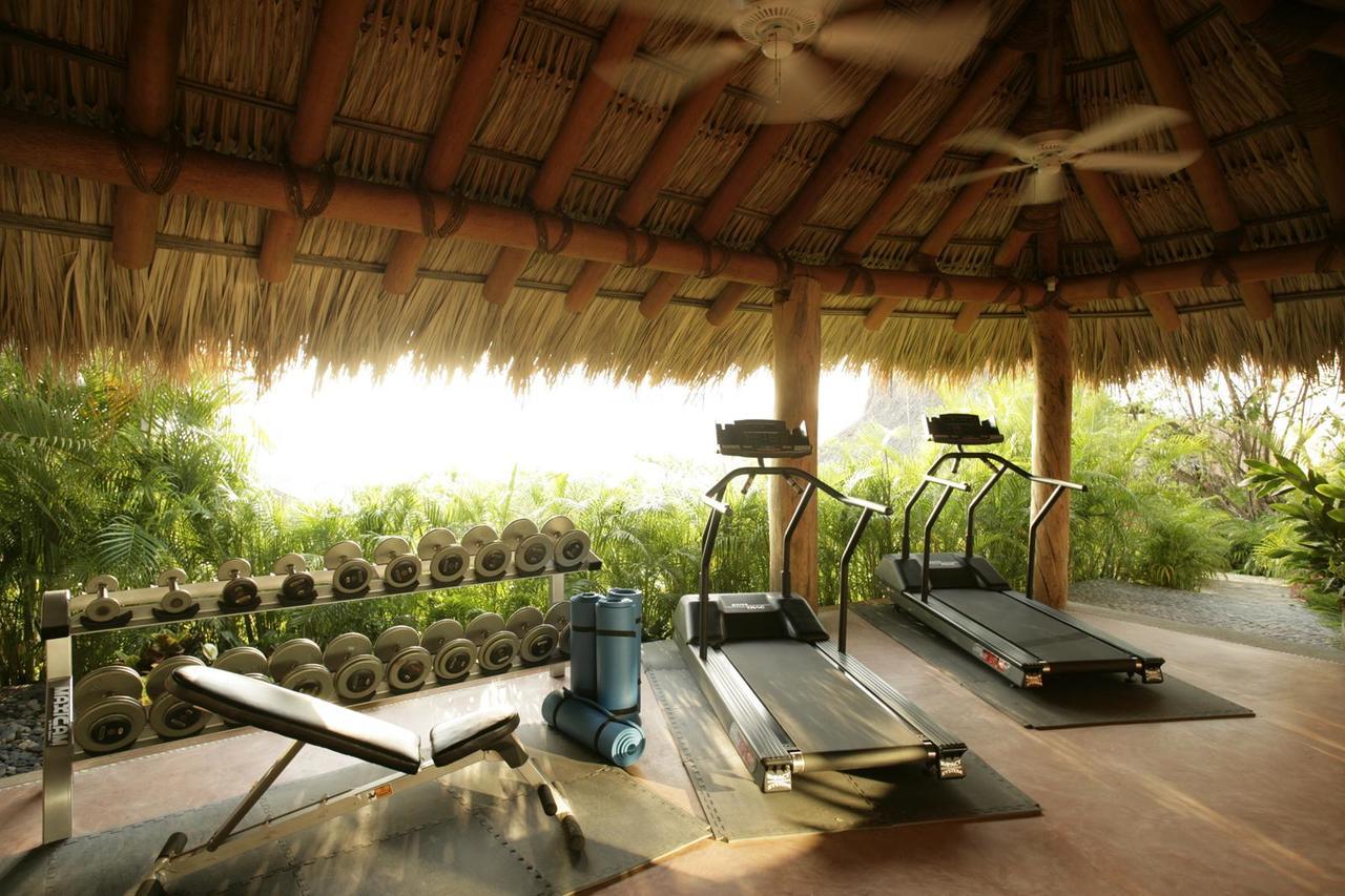 Amuleto Hotel Ixtapa  Buitenkant foto