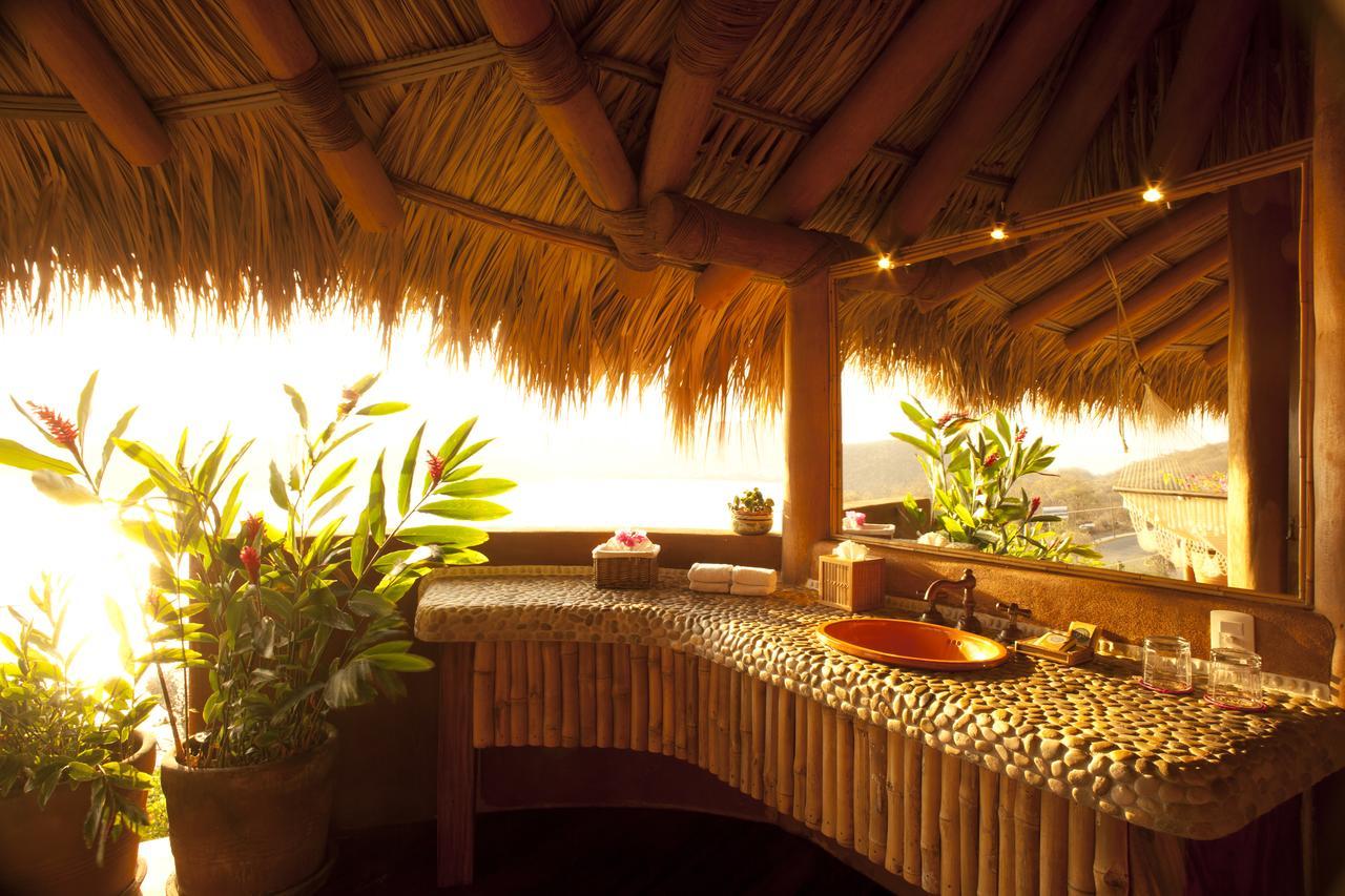 Amuleto Hotel Ixtapa  Buitenkant foto