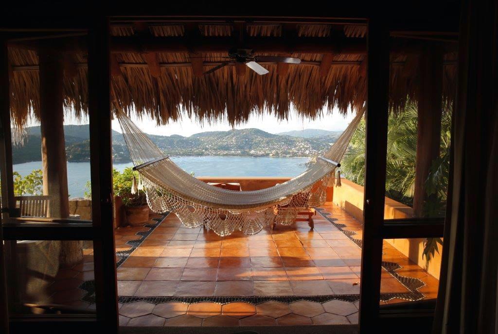 Amuleto Hotel Ixtapa  Buitenkant foto